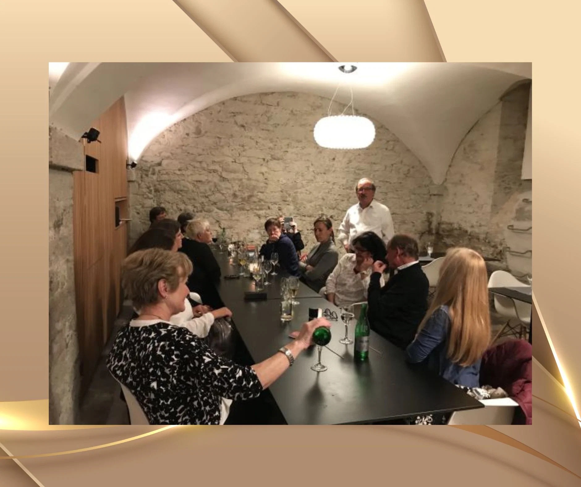 Diskussion und Fragen zur Regression in der Hypnosetherapie am IMDHA Hypnosestammtisch in Frauenfeld – Teil der Hypnose Ausbildung Schweiz