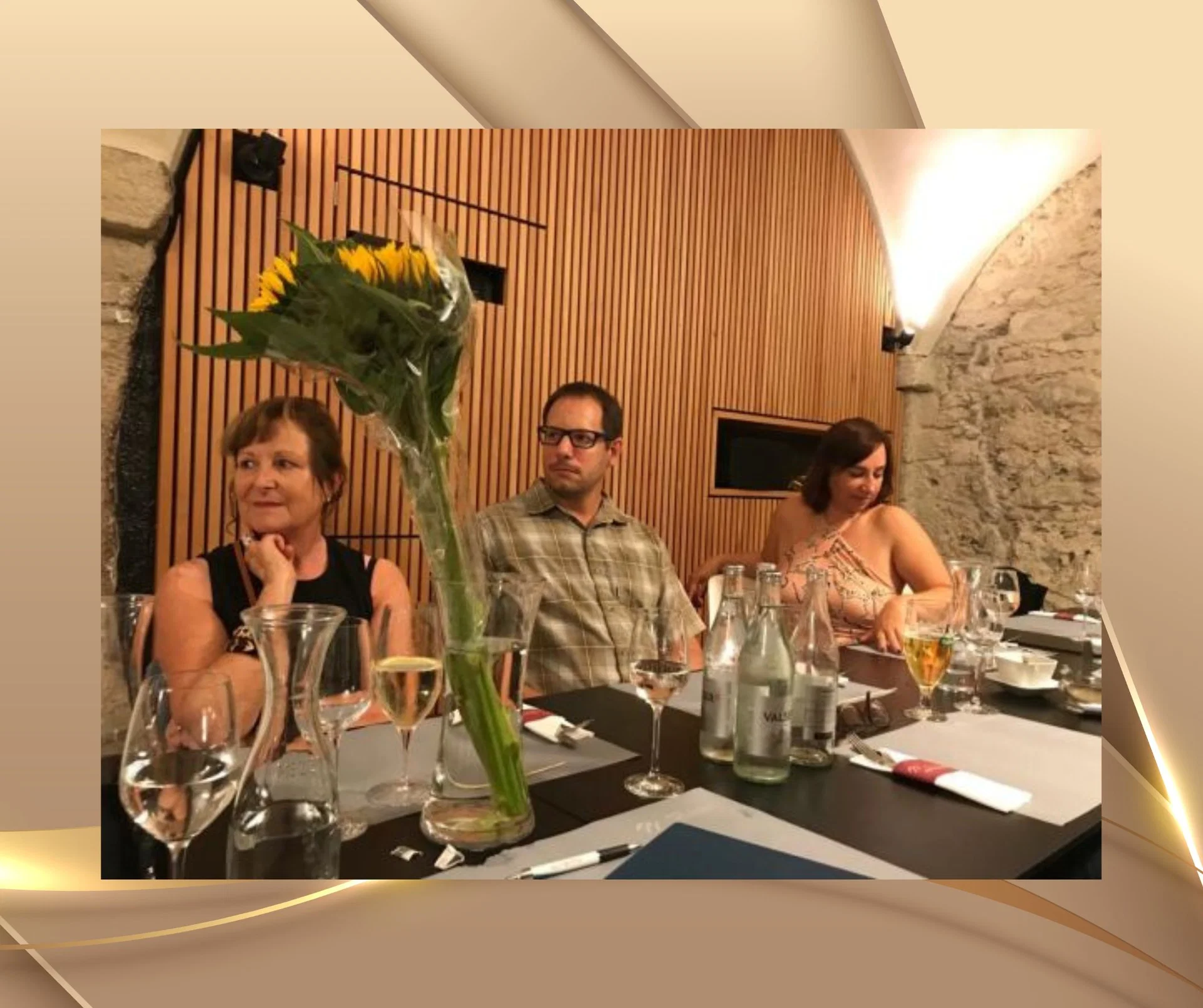 Teilnehmergruppe des IMDHA Hypnosestammtischs in Frauenfeld – praxisnahe Weiterbildung im Rahmen der Hypnose Ausbildung Schweiz